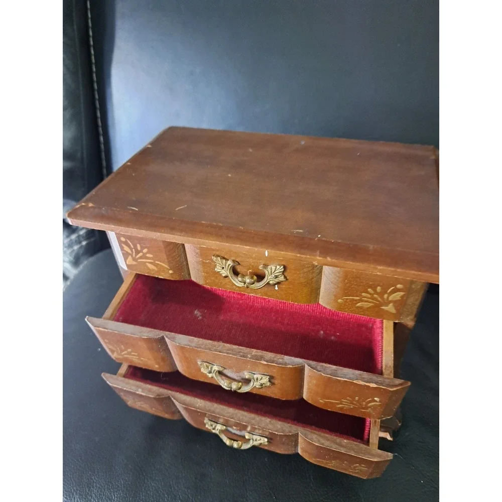 Vintage Musical Jewelry Box‎ plays STRANGERS IN THE NIGHT 3 Lined Drawers Japan